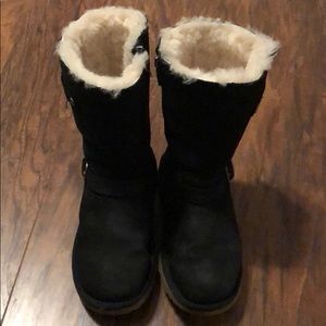 Ugg children’s black boots